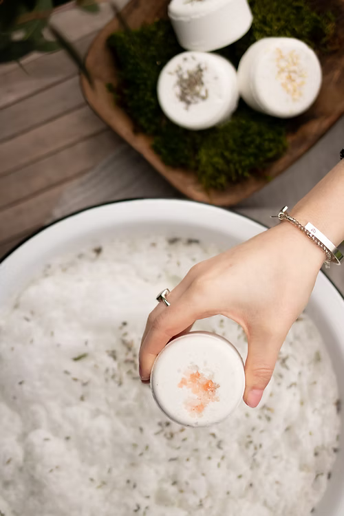 Freckleface - 'Calm & Unwind' Boxed Botanical Bath Bomb