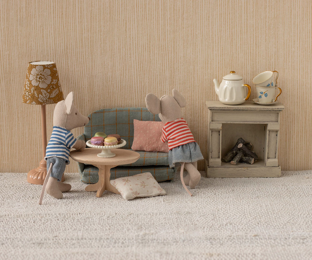 Maileg - Oval Coffee Table-Mouse - Nature