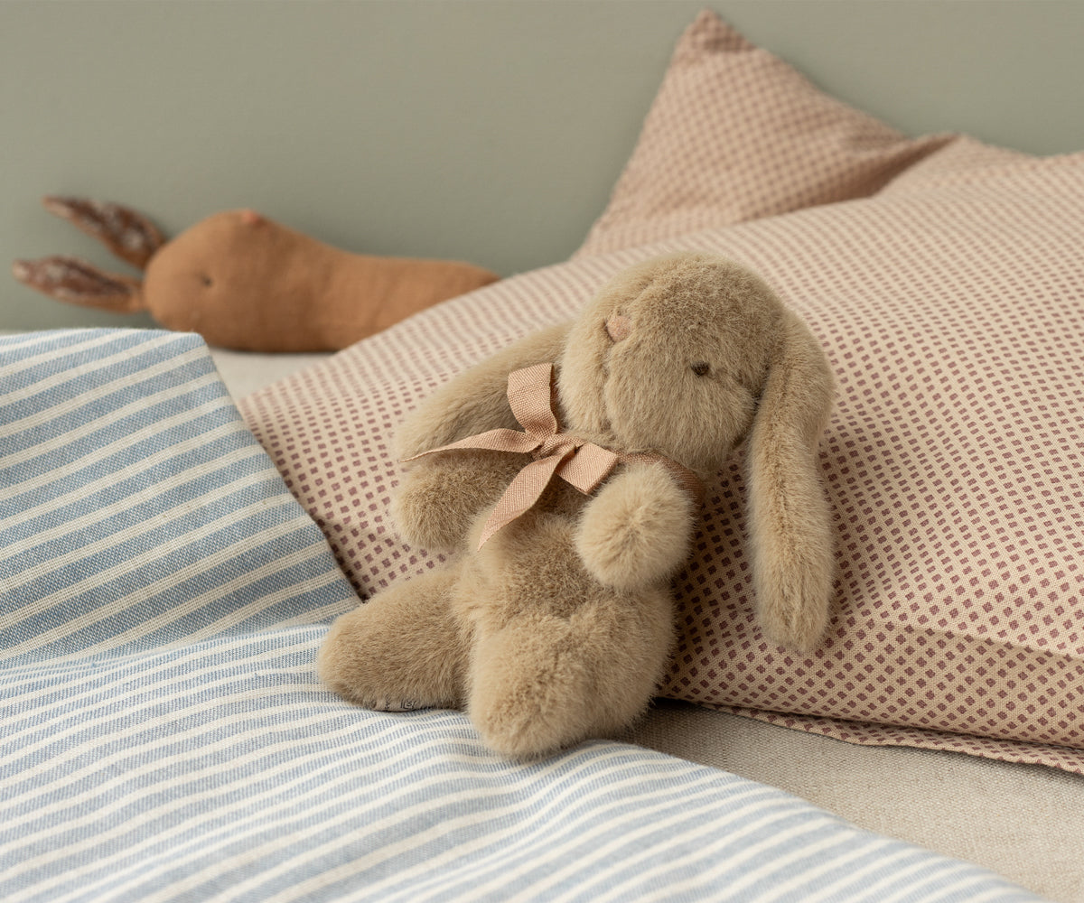 Maileg - Dusty Brown Bunny Plush - Mini