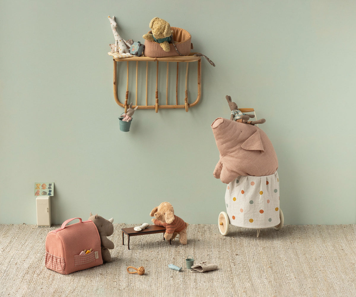 Maileg - Pet Carrier - Coral