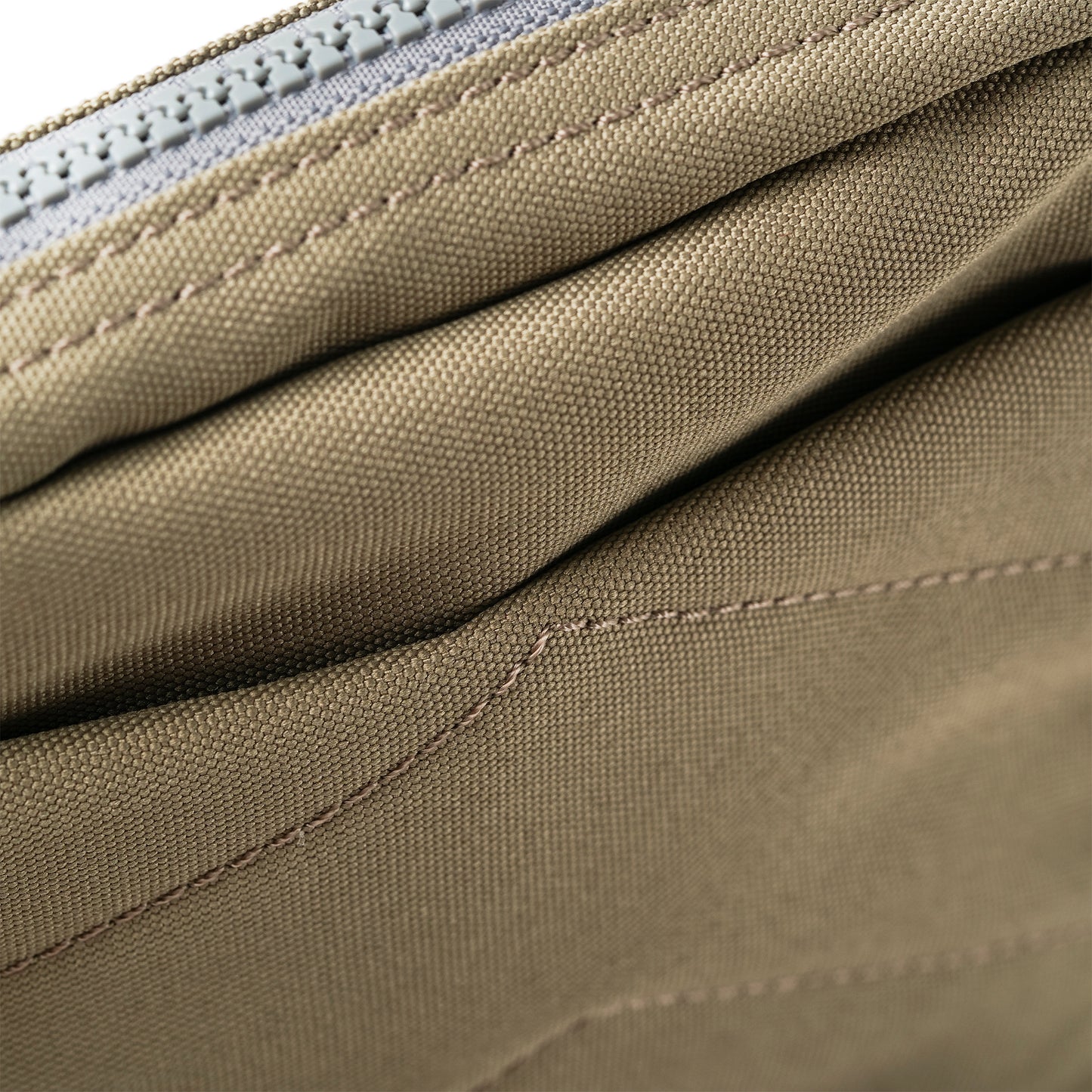 Roka - Bond Coriander Canvas - One Size