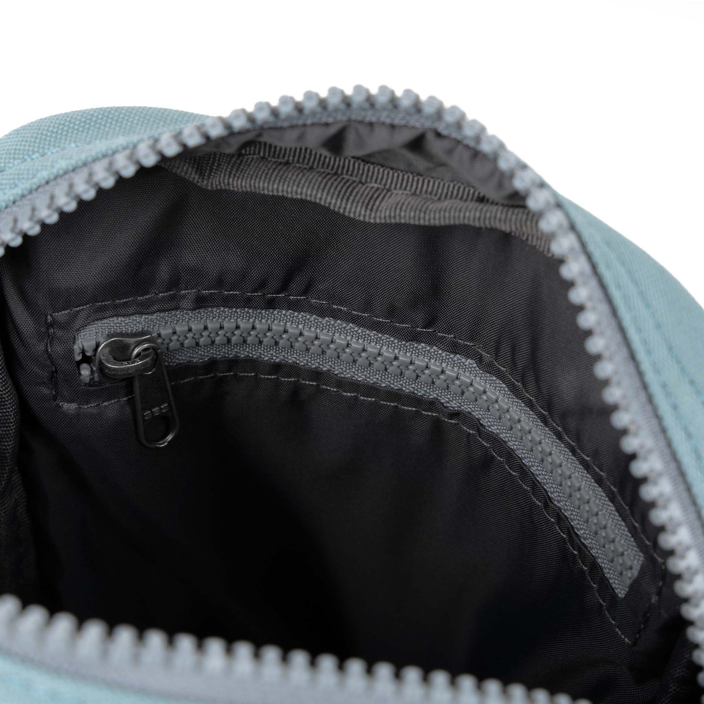 Roka - Bond London Fog Canvas - One Size