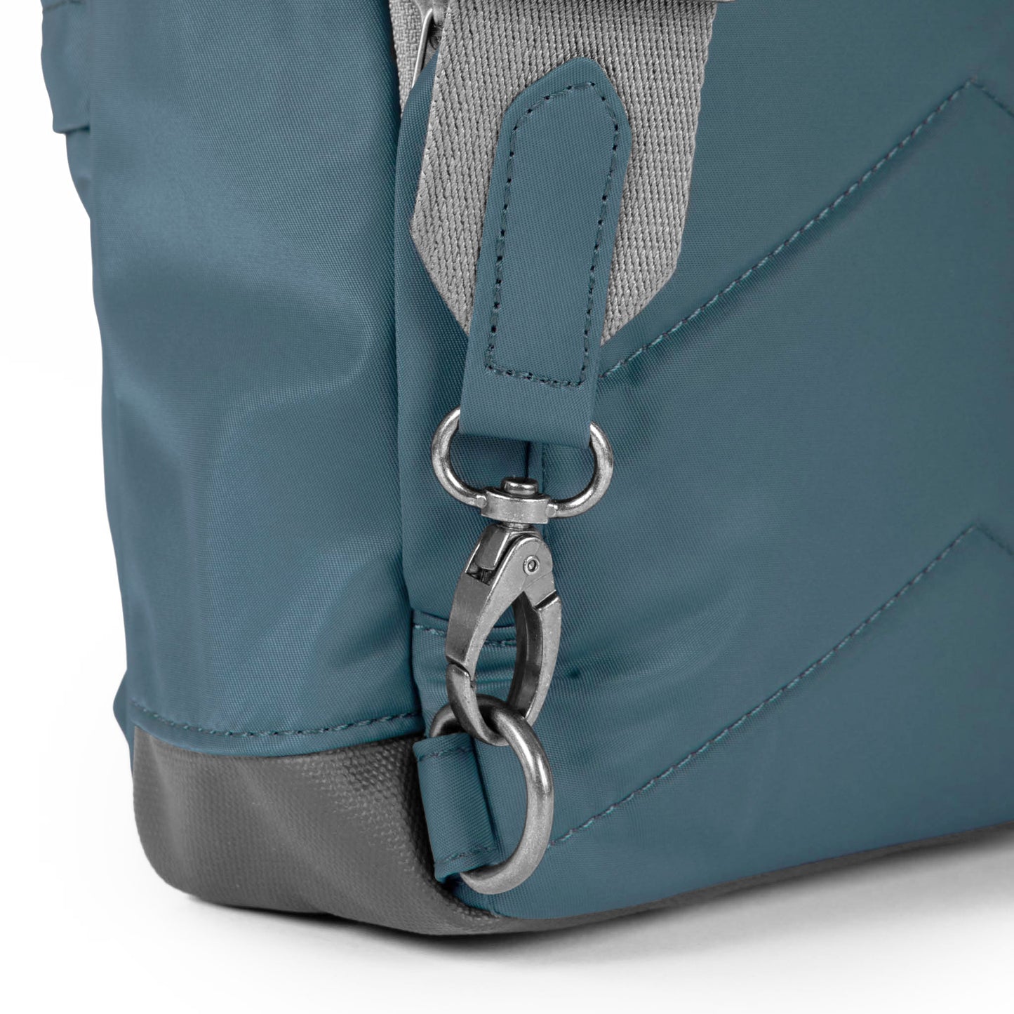 Roka - Willesden B Airforce - Large