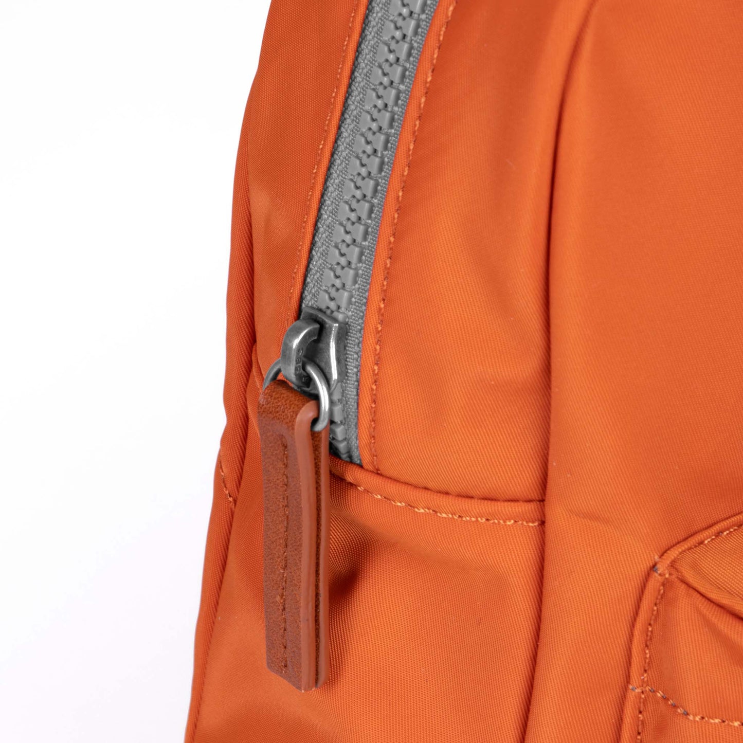 Roka - Willesden B Burnt Orange - Large