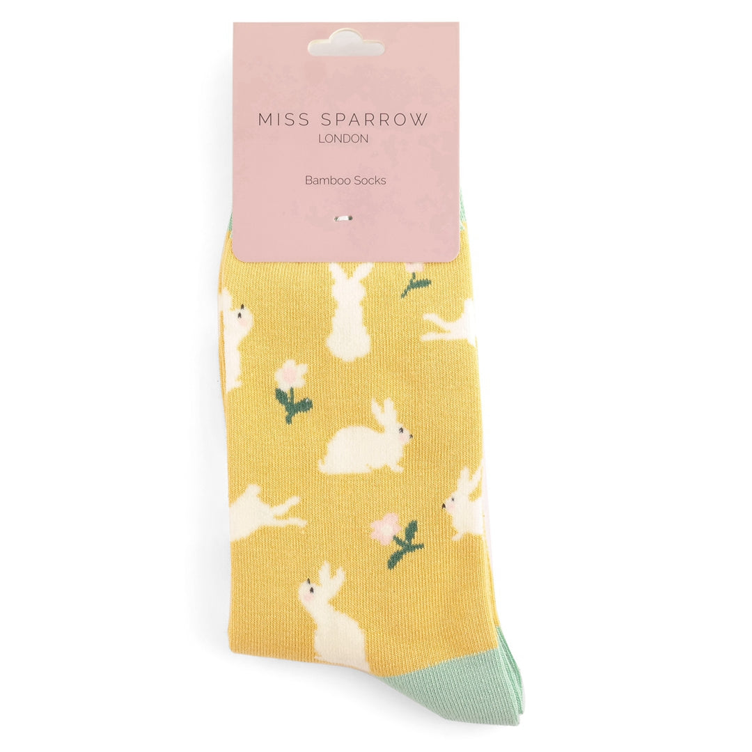 Miss Sparrow - Bunnies & Daisies Socks - Light Yellow