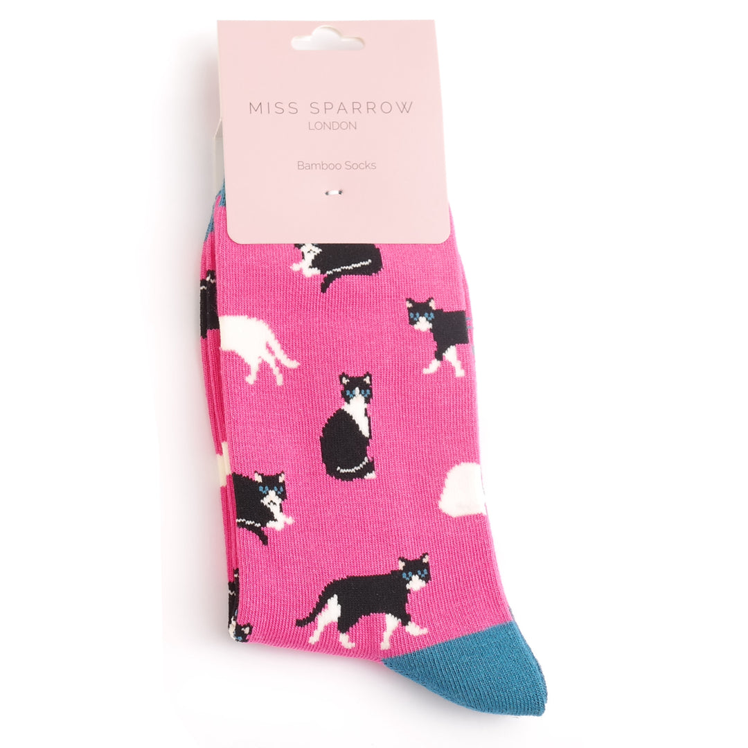 Miss Sparrow - Black & White Cats Socks - Fuchsia