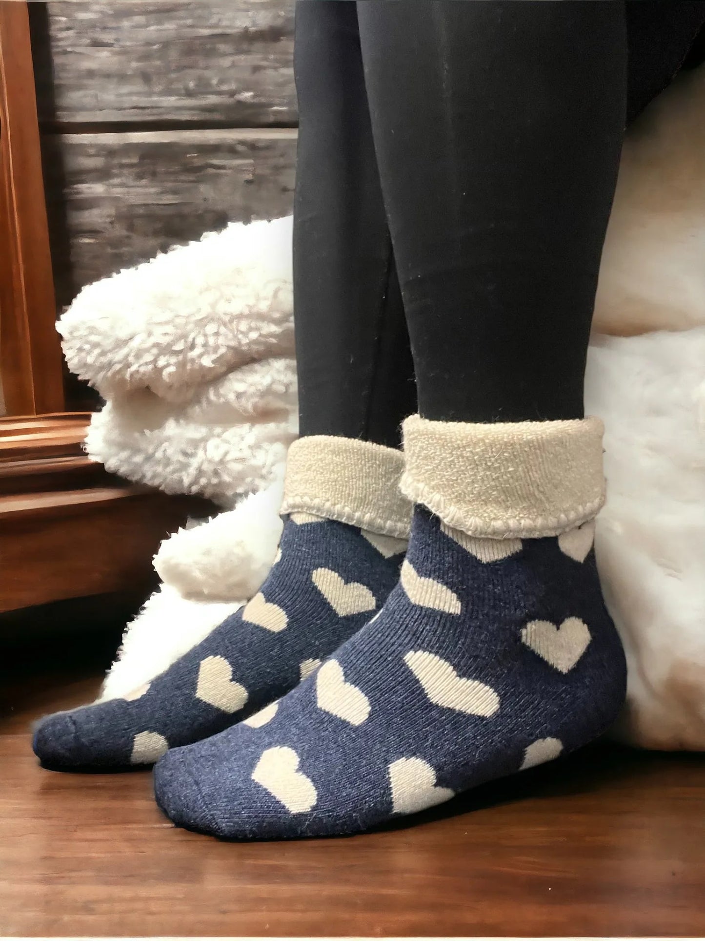 Jess & Lou - Heart Cosy Cuff Socks - Navy