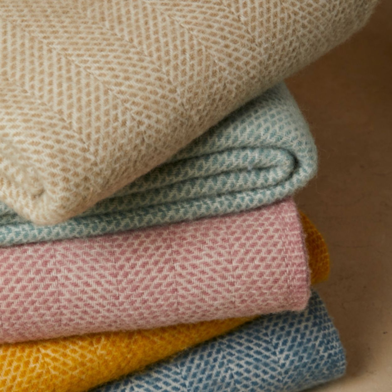 Tweedmill - Pure Wool Dune Throw - Vintage