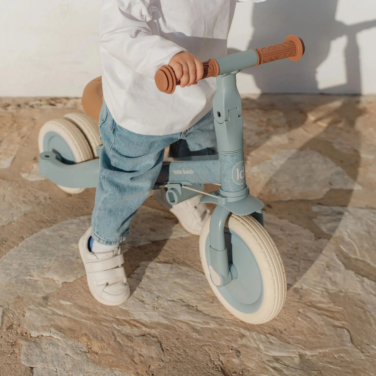 Little Dutch - 4 in 1 Tricycle With Push Bar - Blue