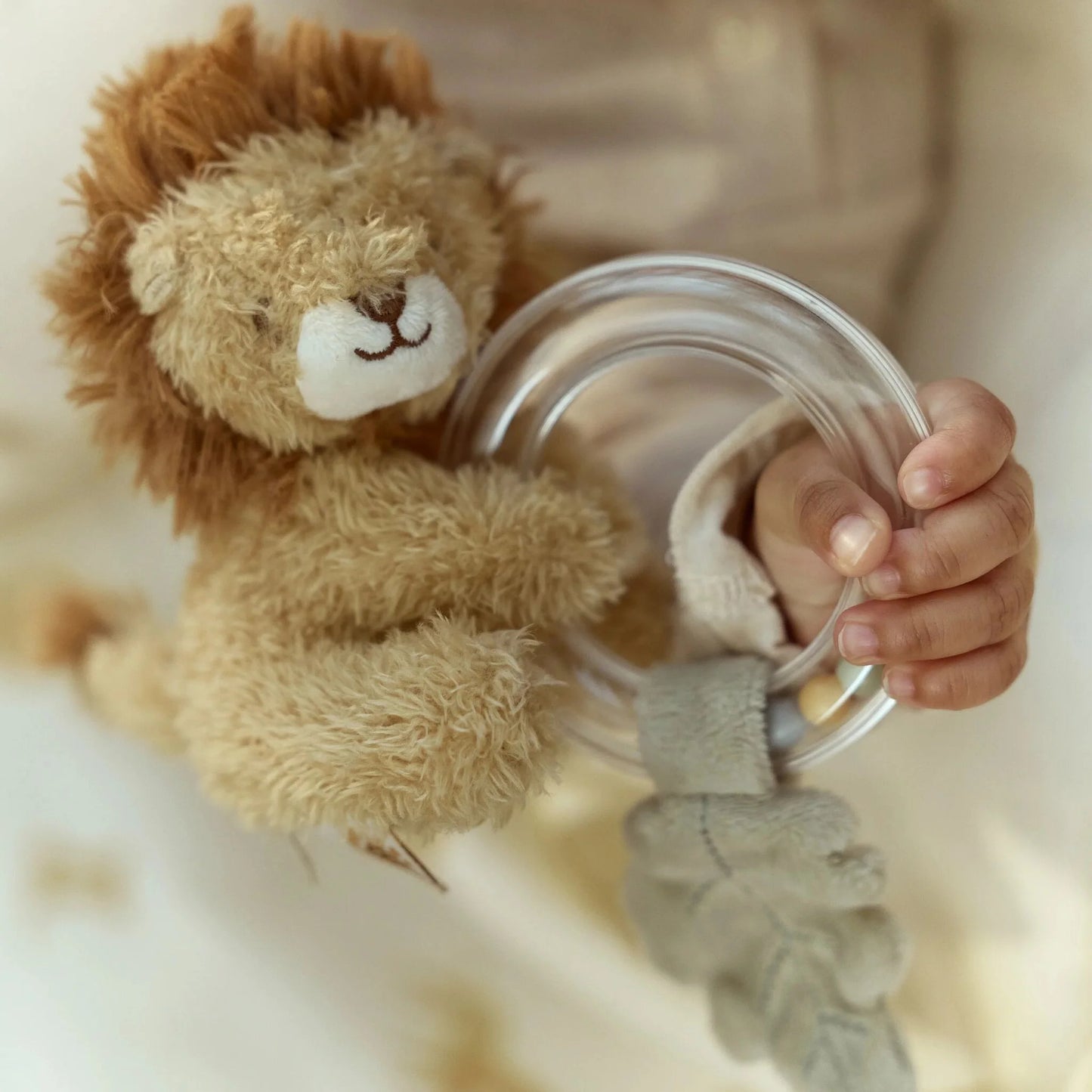 Little Dutch - Ring Rattle Lion - Safari Friends