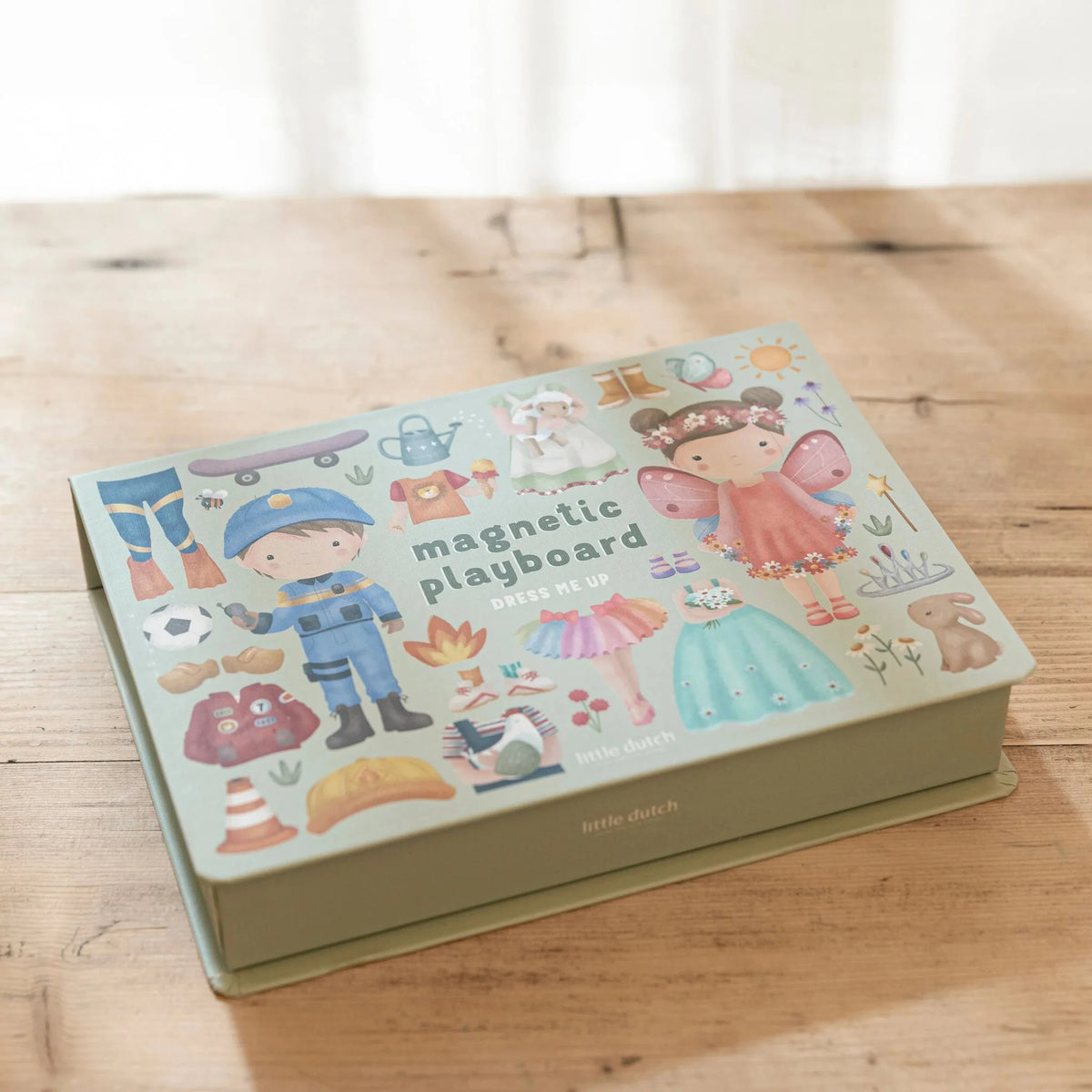 Little Dutch -  Magnetic Playboard Dress-up Jim and Rosa