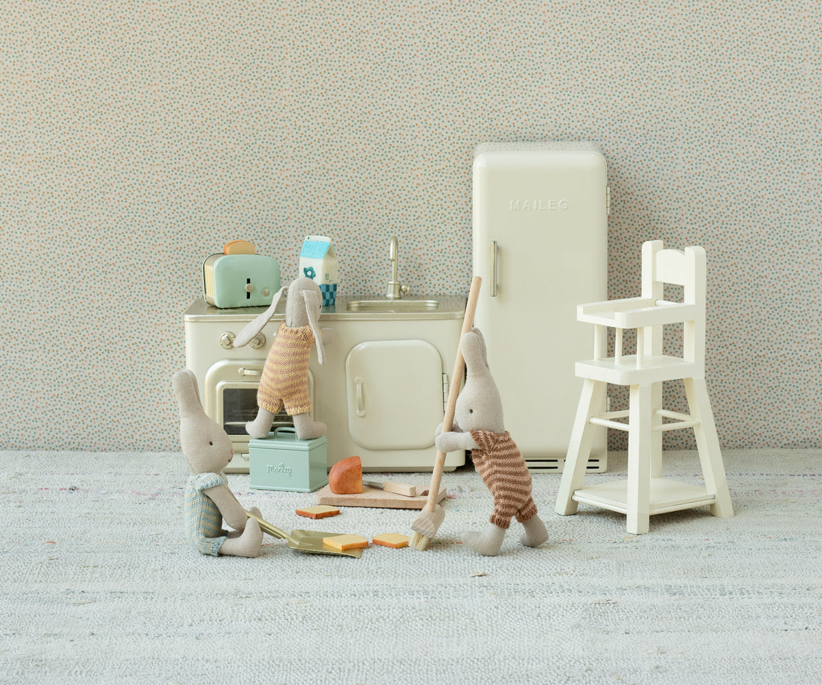Maileg - Bread box with Utensils Miniature
