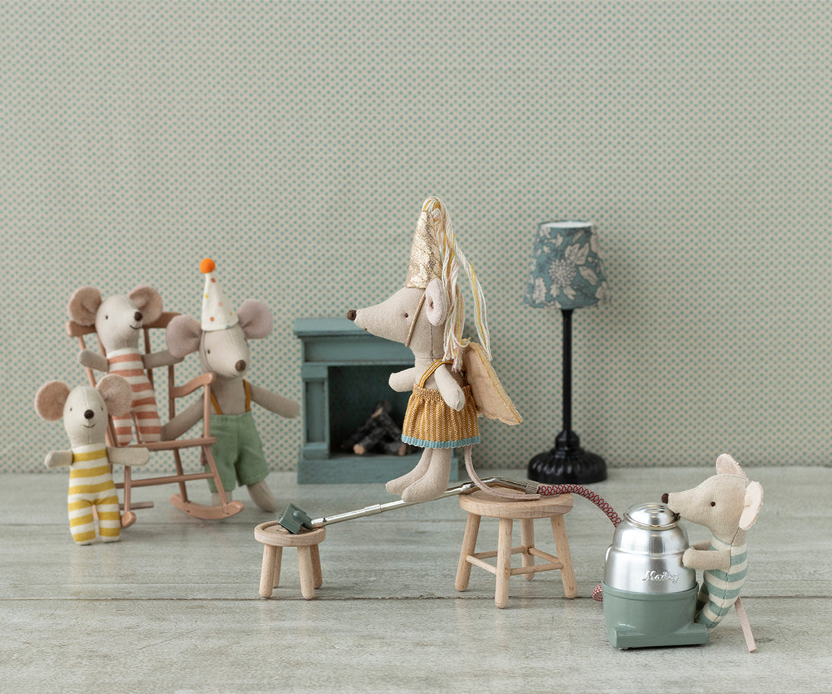 Maileg - Table and Stool Set - Mouse