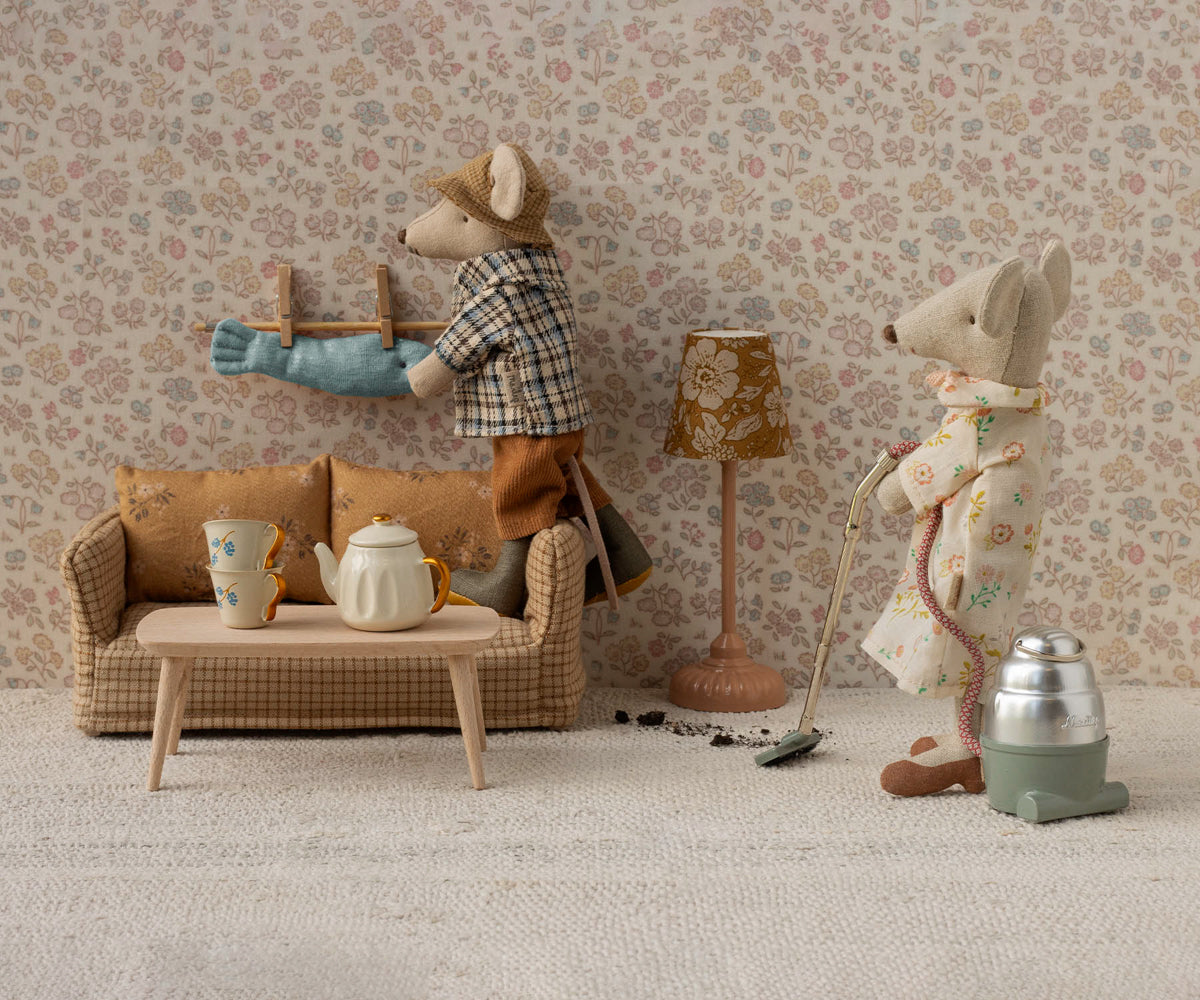 Maileg - Coffee Table, Mouse - Nature