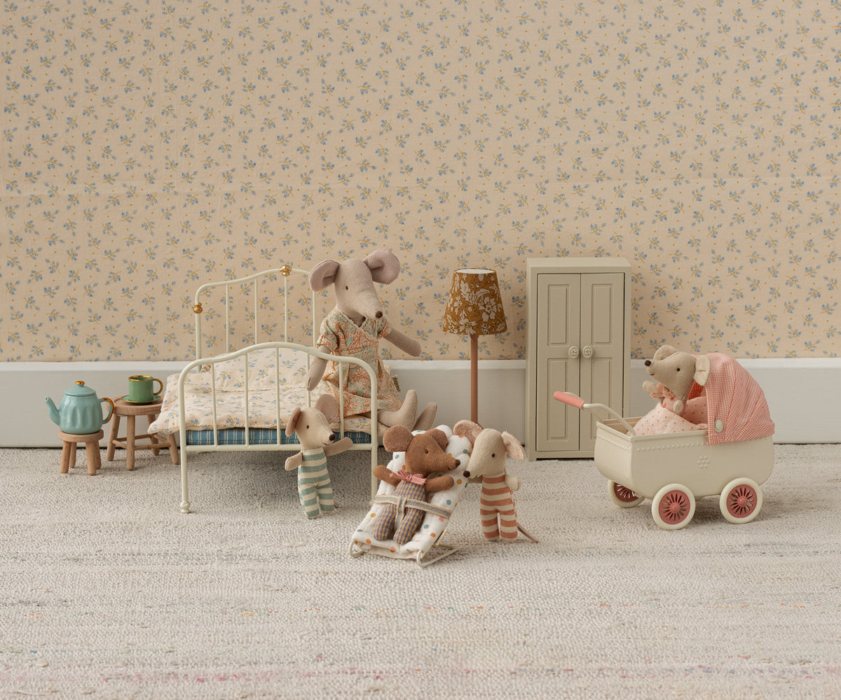 Maileg - Pram Mouse - Coral