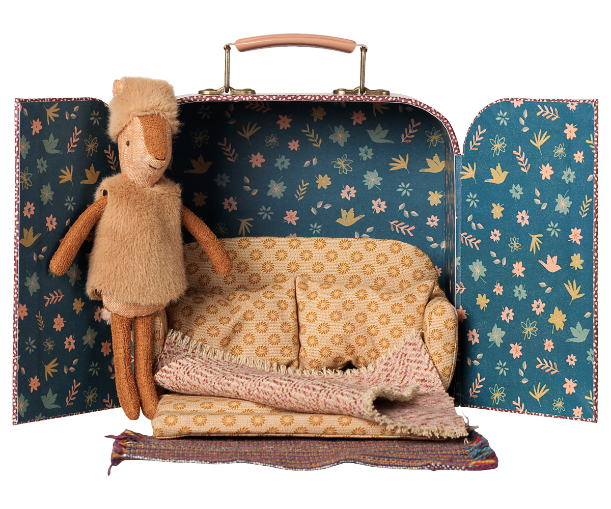 Maileg - Reindeer In Suitcase - Little Sister