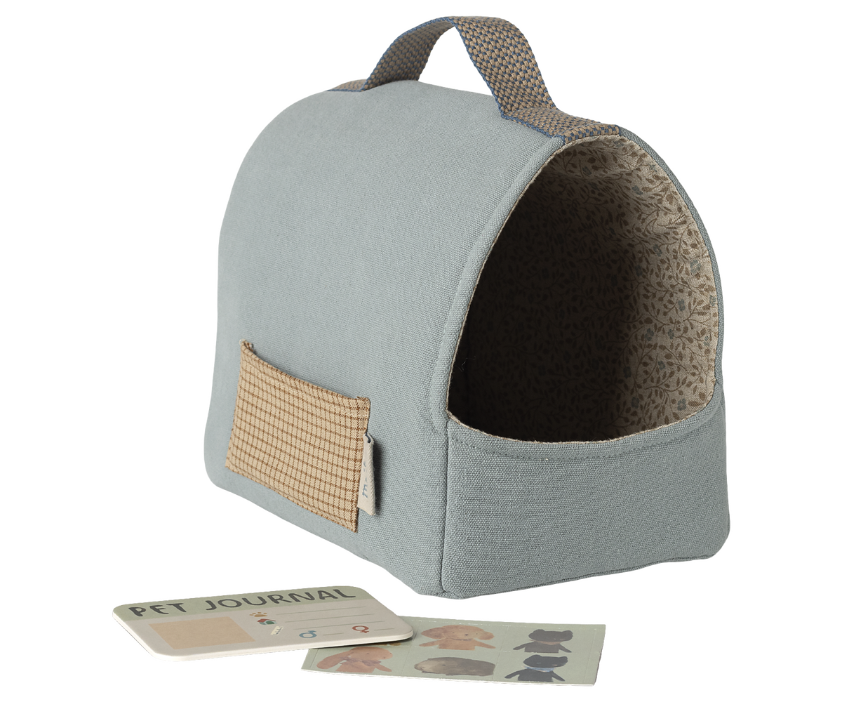 Maileg - Pet Carrier - Dusty Blue