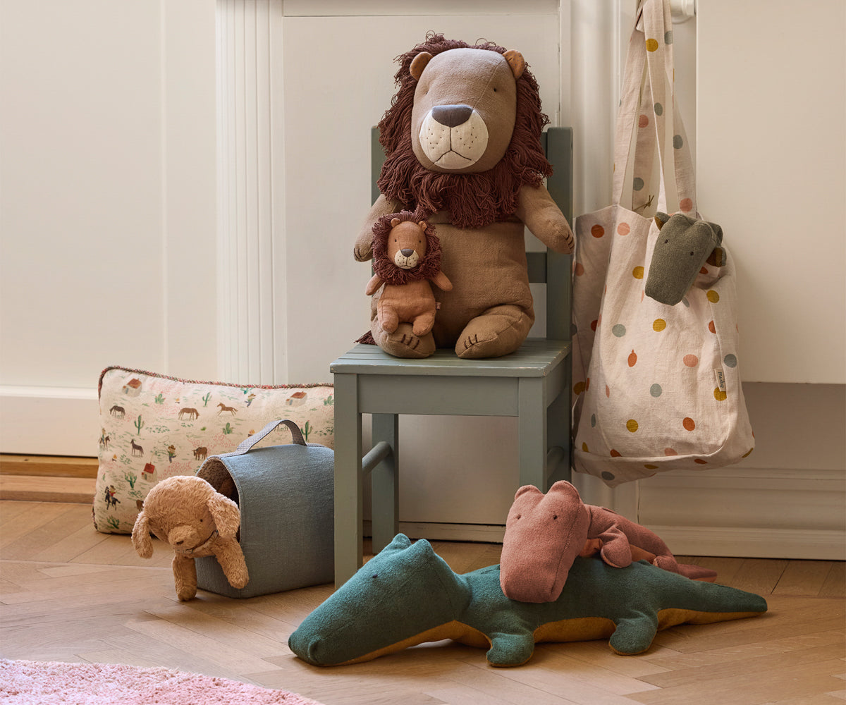 Maileg - Pet Carrier - Dusty Blue