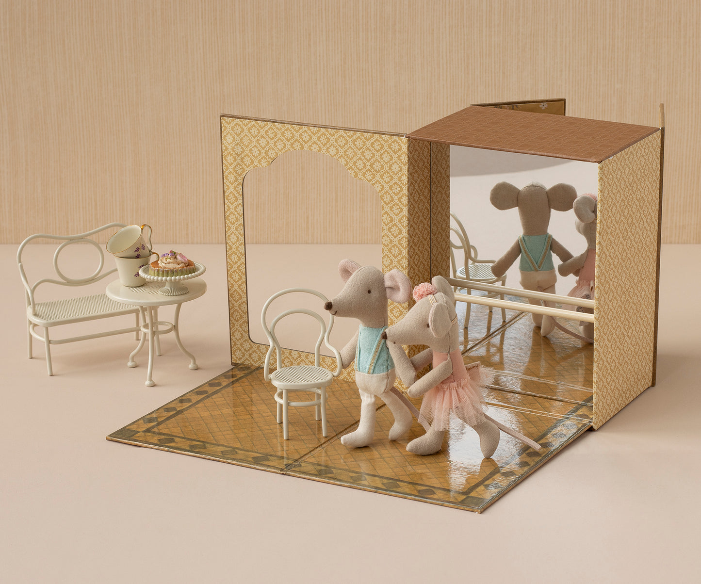 Maileg - Ballet Mice in Dance Studio - Little Sister and Brother