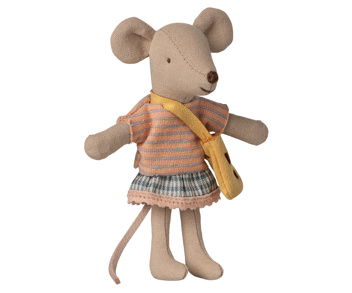 Maileg - Little Sister, Mouse with Bag