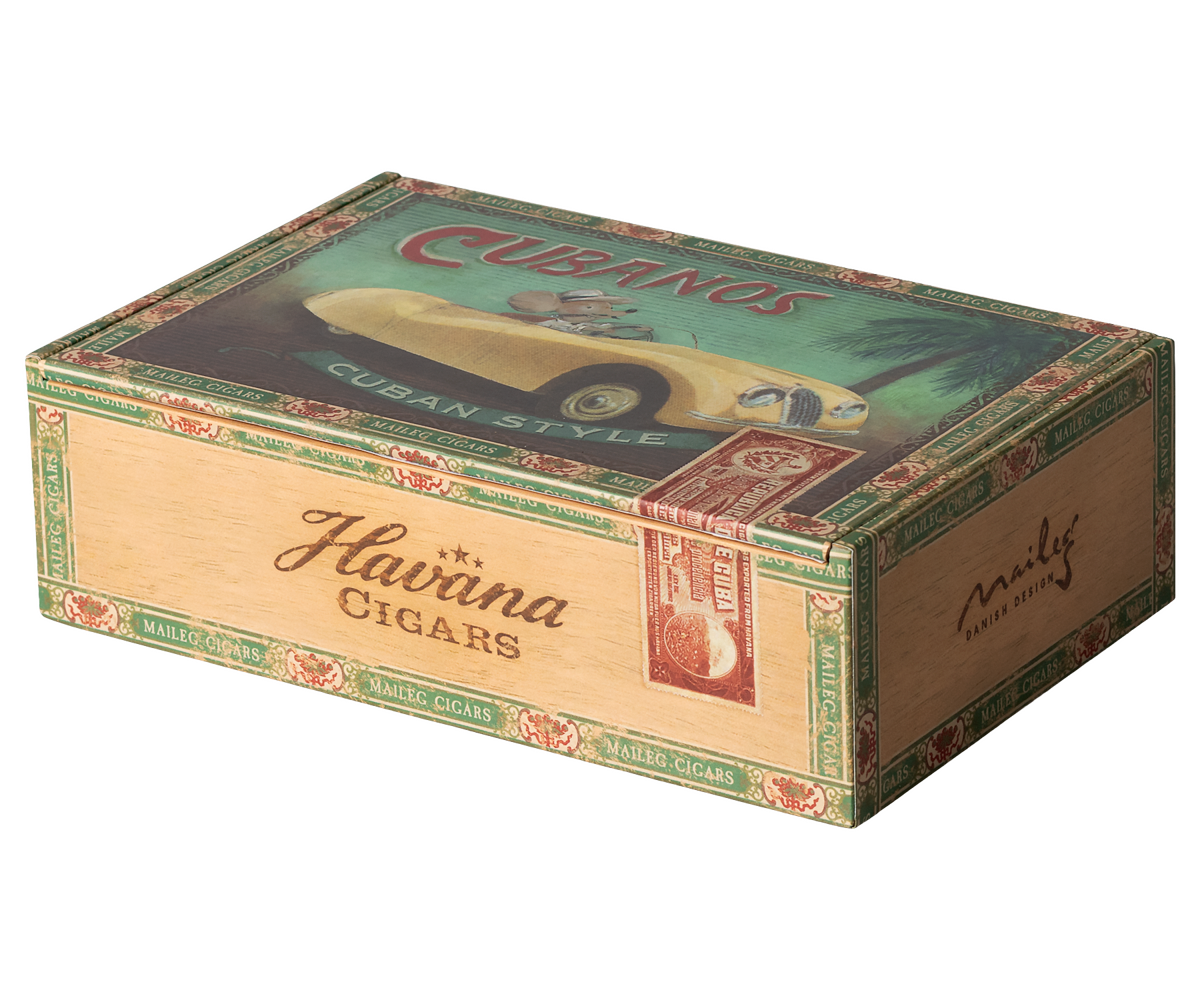 Maileg - Grandma and Grandpa Mice in Cigarbox