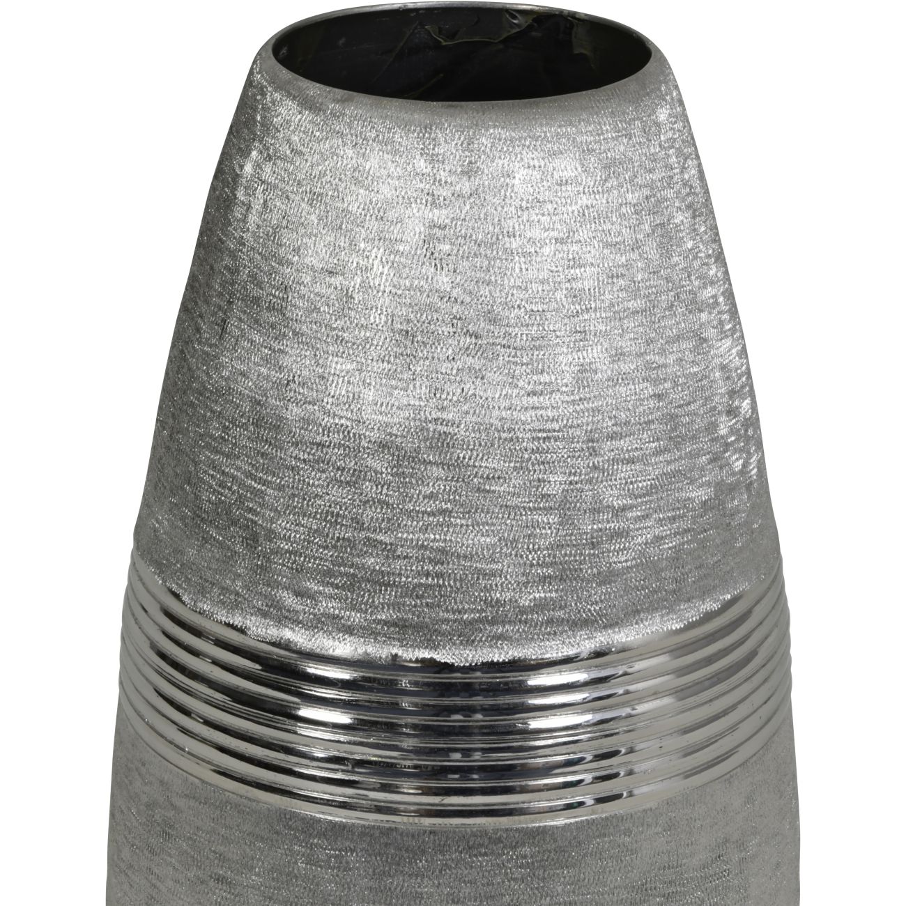 libra-broxton-rings-burnished-silver-metal-convex-vase-close
