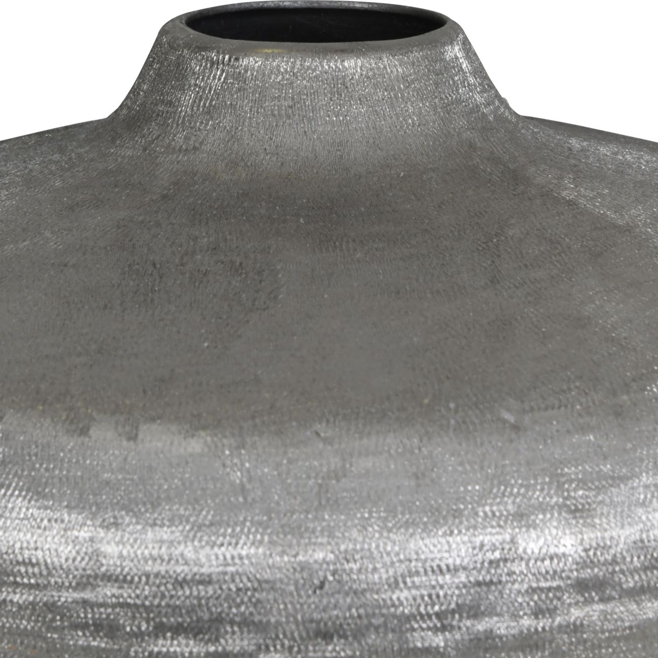broxton-rings-burnished-silver-metal-amphora-vase-close