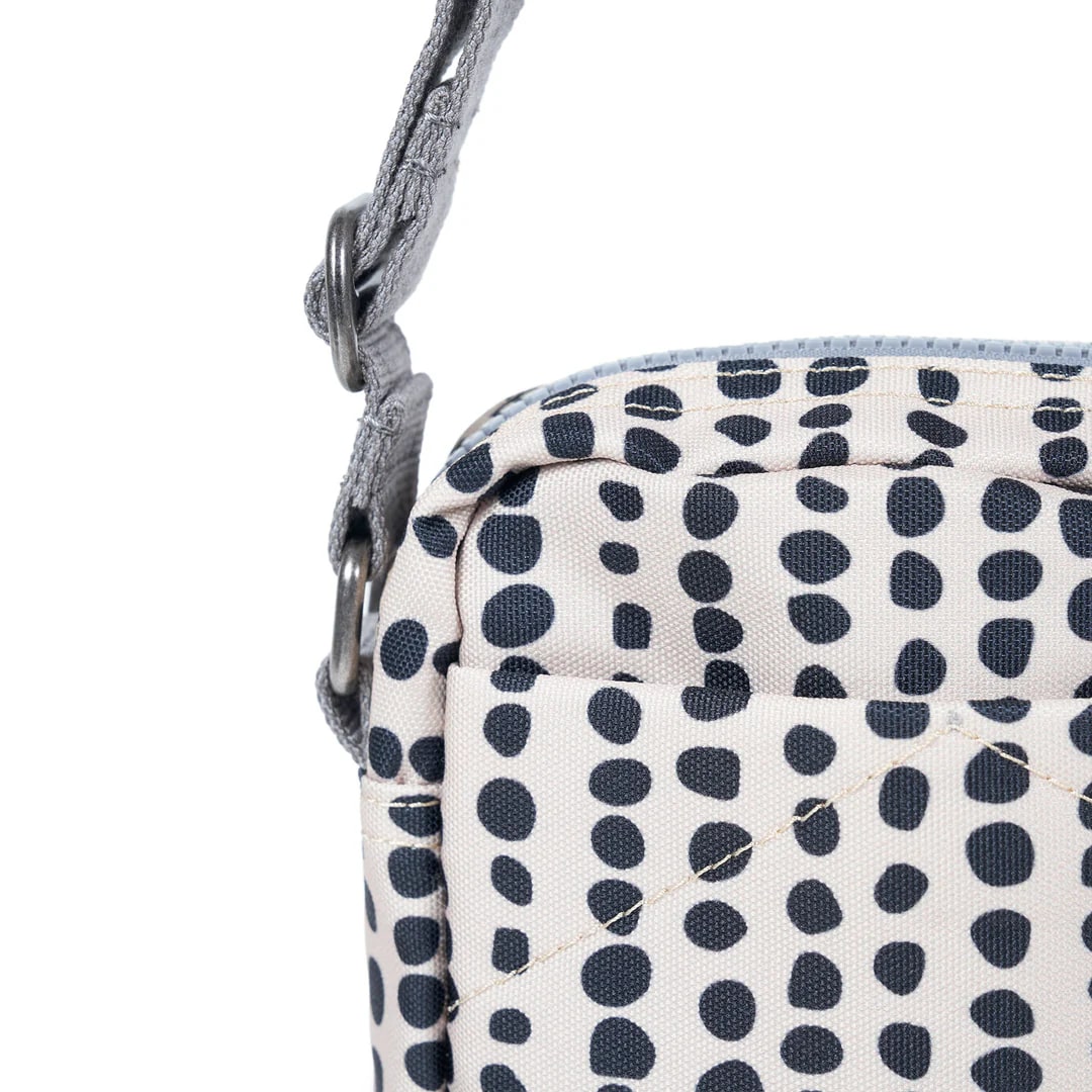 Roka - Linear Dot Bond Recycled Canvas - Small