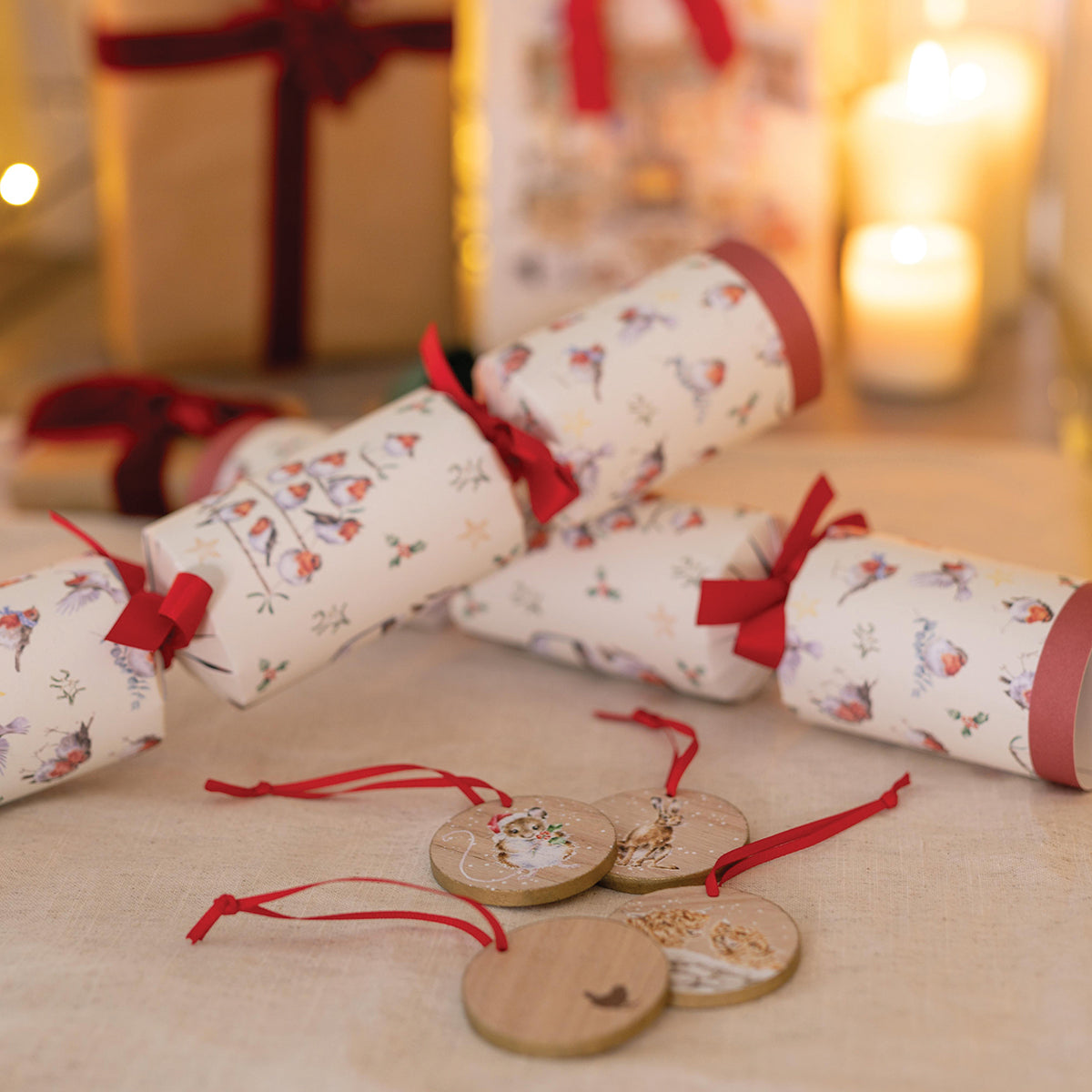 Wrendale Designs - 'Robins' Christmas Crackers