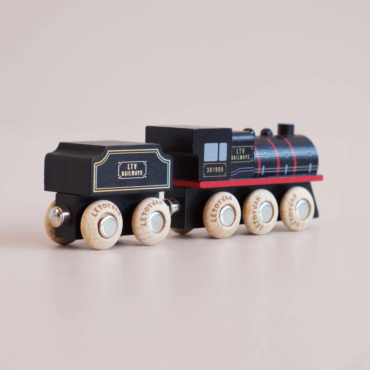 Le Toy Van - Wooden Train - Francis