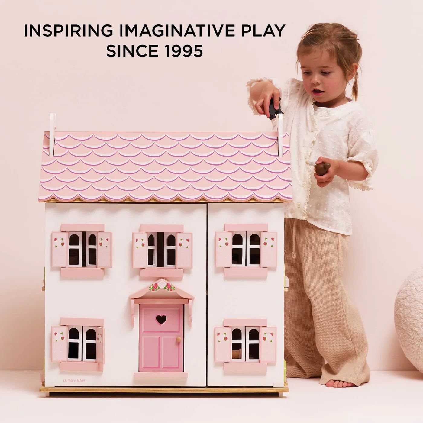 Le Toy Van - Sophies Wooden Dolls House