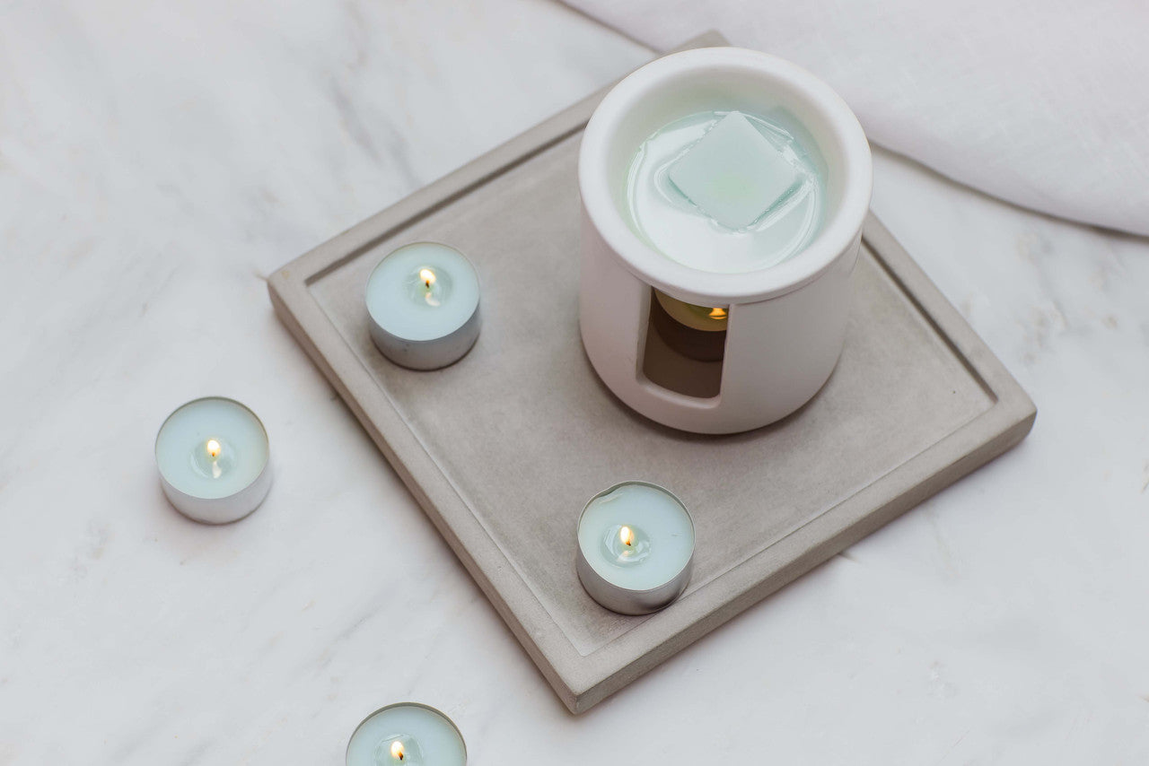 Stoneglow - Modern Classics Sea Salt & Oakmoss Scented Tealight Candles