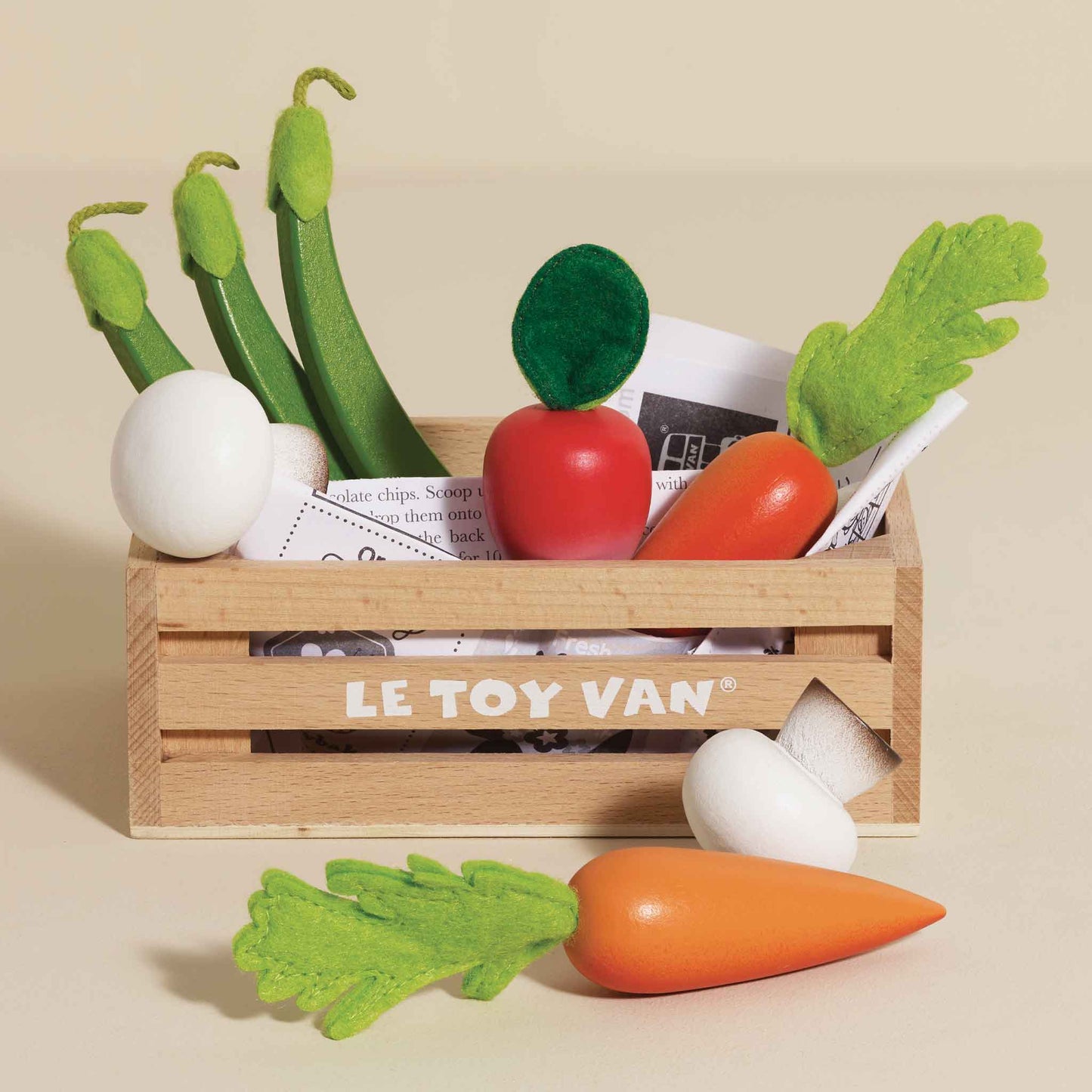 Le Toy Van - Harvest Vegetables Wooden Market Crate