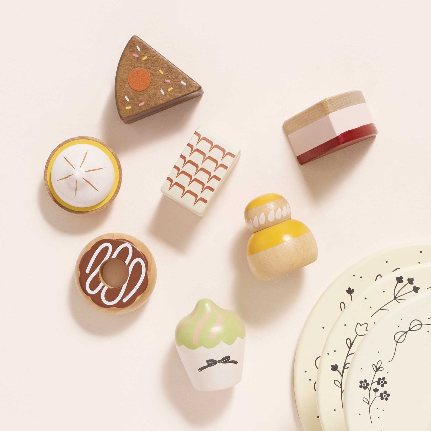 Le Toy Van - Wooden Three Tier Patisserie Cake Stand