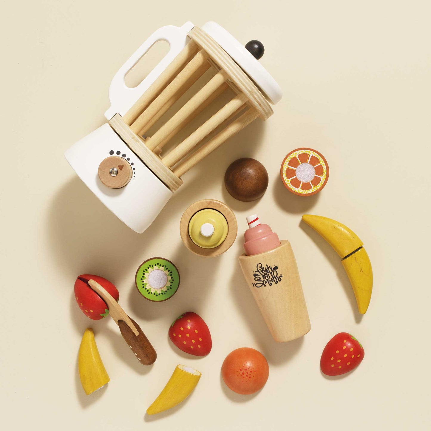 Le Toy Van - Wooden Fruit & Smoothie Blender Set