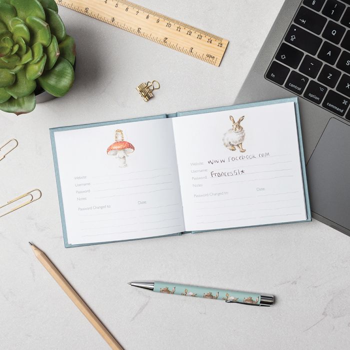 Wrendale Designs - 'Snug as a Cub' Fox Password Book